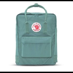 Fjallraven Kanken backpack regular